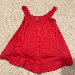 Red tank 